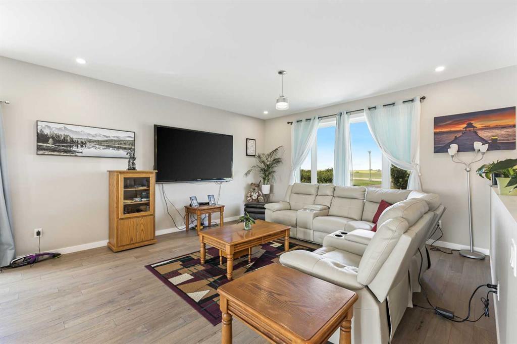 243077 Range Road 255, Rural Wheatland County – Residential Detached Listing Photo 8