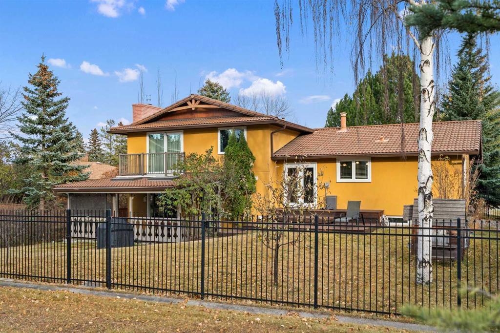 124 Canterbury Drive Sw, Calgary