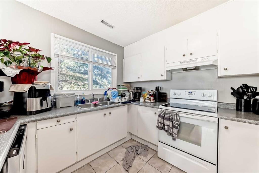 72, 3015 51 Street Southwest, Calgary – Residential Row/Townhouse Listing Photo 7