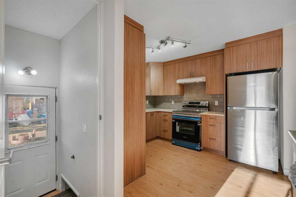 102 Huntham Place Northeast, Calgary – Residential Detached Listing Photo 8