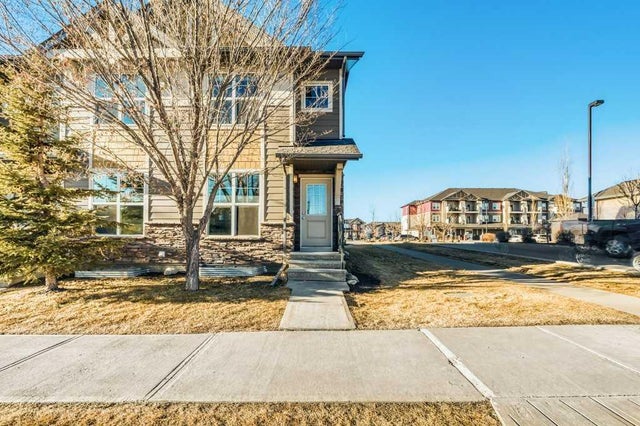 731, 101 Sunset Drive, Cochrane