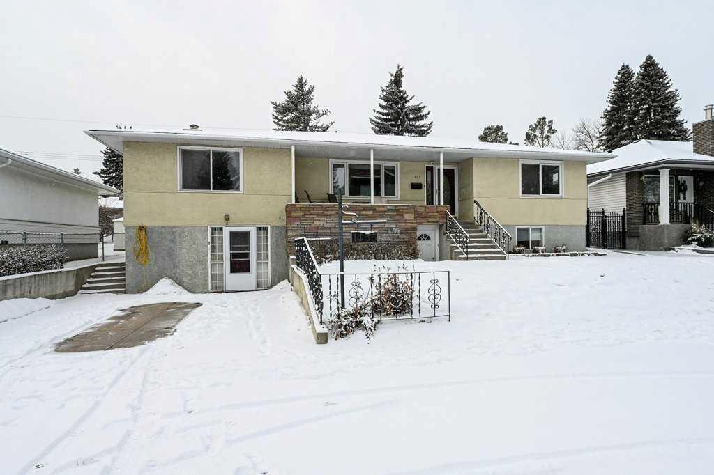 1455 Russell Road Ne, Calgary