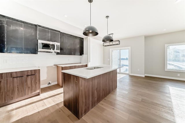 504 Heritage Boulevard, Cochrane