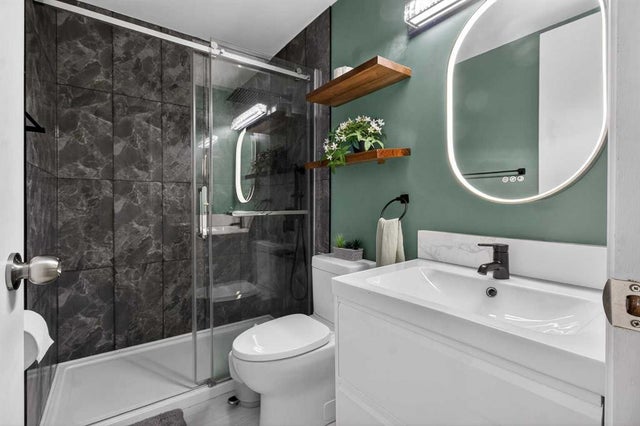 22, 6100 4 Avenue Ne, Calgary