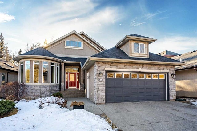 134 Discovery Ridge Boulevard Sw, Calgary
