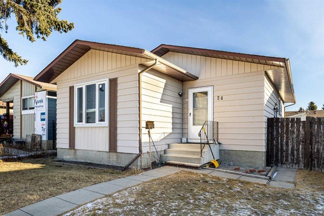 24 Bedford Road Ne, Calgary