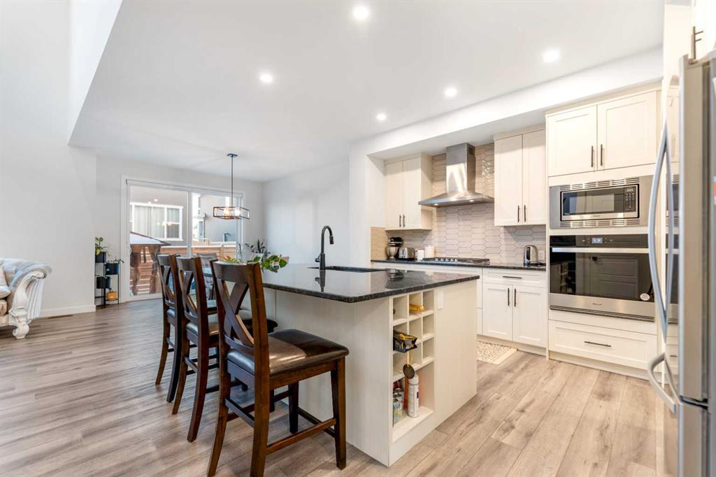 208 Dawson Circle, Chestermere