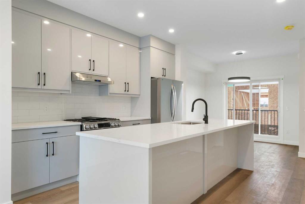 8808 48 Street Ne, Calgary