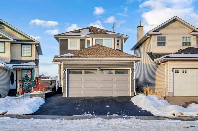 Home for Sale Located at 131 Coral Springs Circle Northeast, Calgary, Alberta