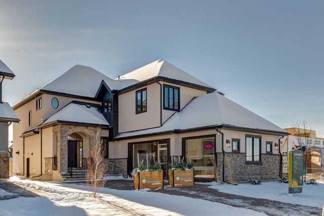 120 Greenwich Heath Nw, Calgary
