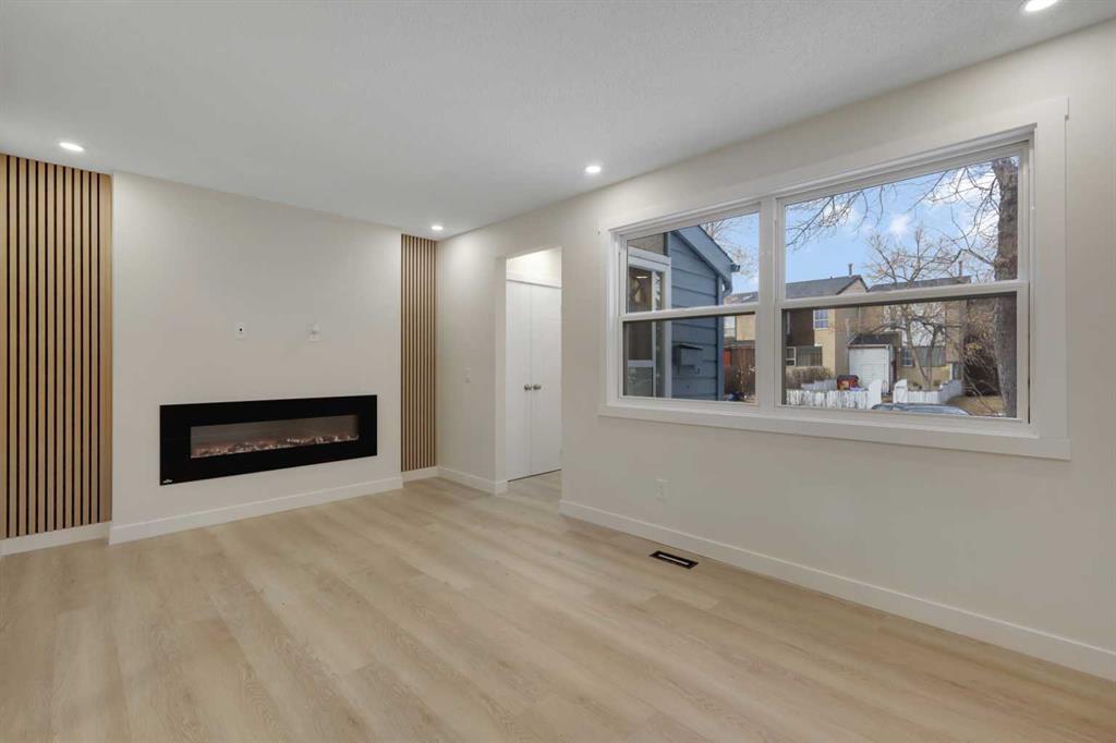 13 Penworth Close Southeast, Calgary – Residential Row/Townhouse Listing Photo 9