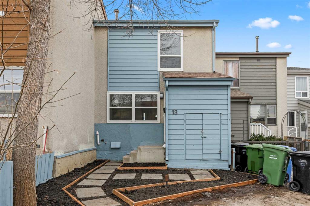 13 Penworth Close Southeast, Calgary – Residential Row/Townhouse Listing Photo 4