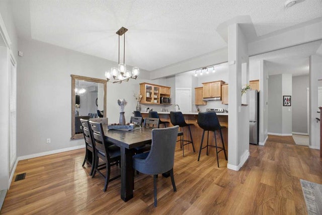 6 Rocky Vista Terrace Nw, Calgary
