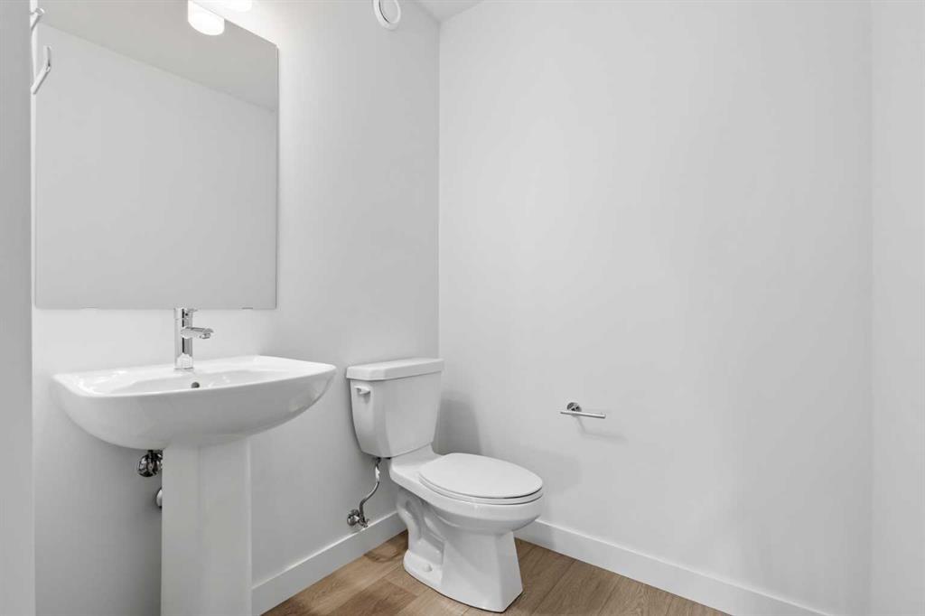 229, 65 Belvedere Point Southeast, Calgary – Residential Row/Townhouse Listing Photo 13