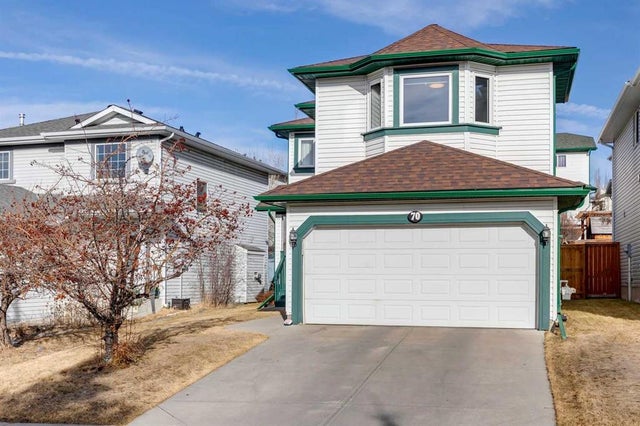 Calgary Real Estate Listing: 70 Tuscarora Close Northwest, Tuscany