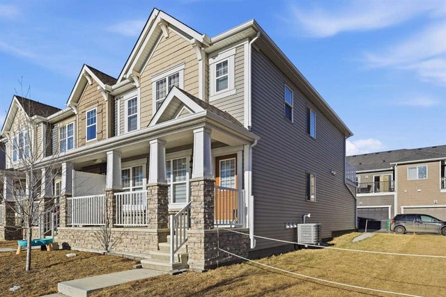 752 Osborne Drive Sw, Airdrie