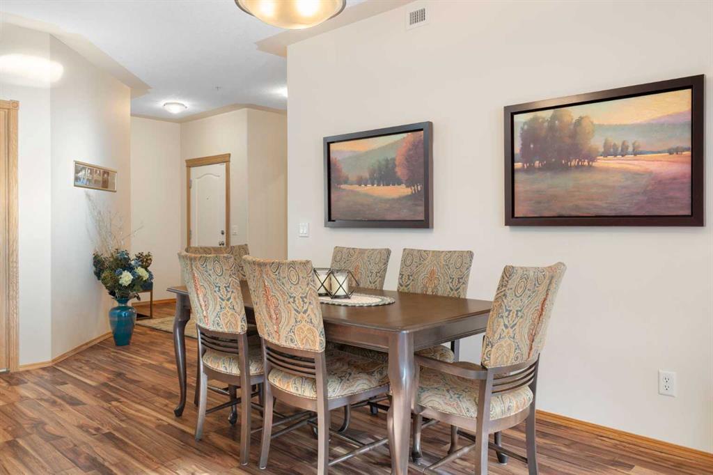 2155, 151 Country Village Road Northeast, Calgary – Residential Apartment Listing Photo 4