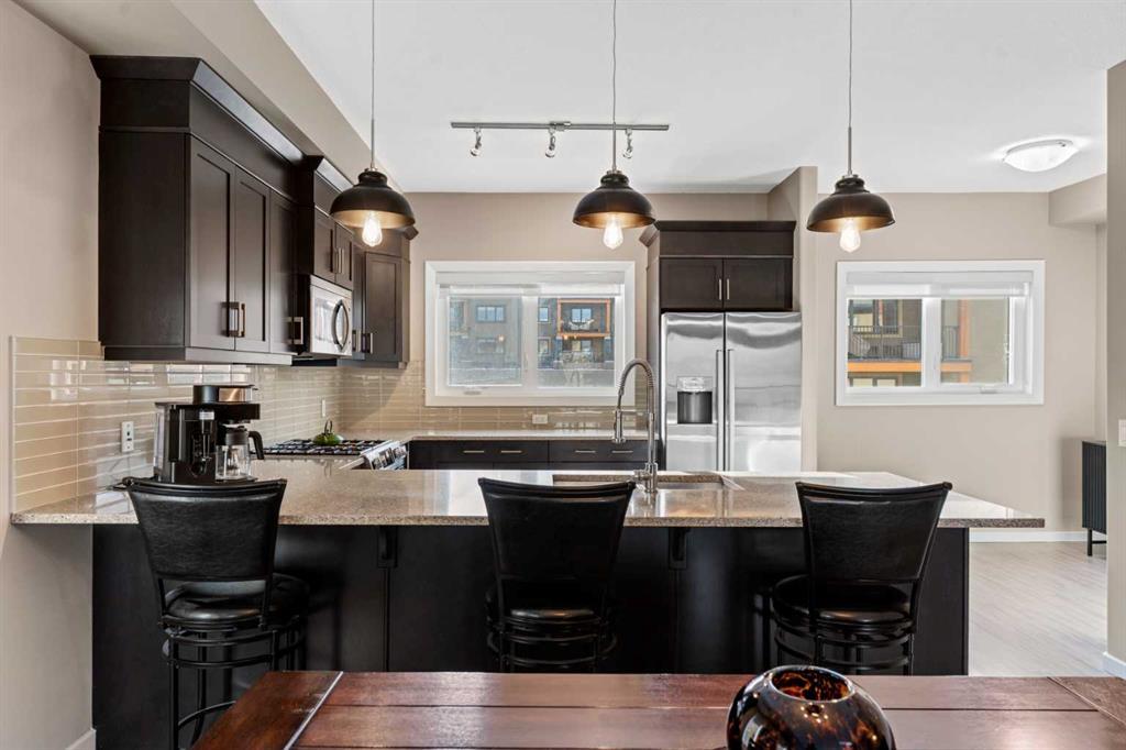 403 Valley Ridge Manor Northwest, Calgary – Residential Row/Townhouse Listing Photo 14