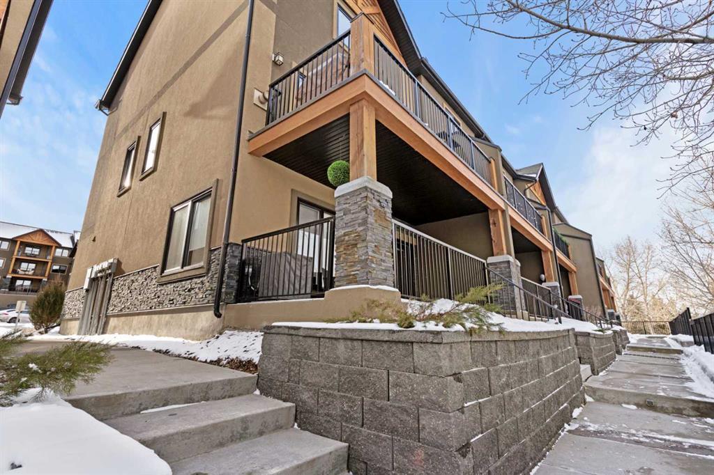 403 Valley Ridge Manor Northwest, Calgary – Residential Row/Townhouse Listing Photo 2