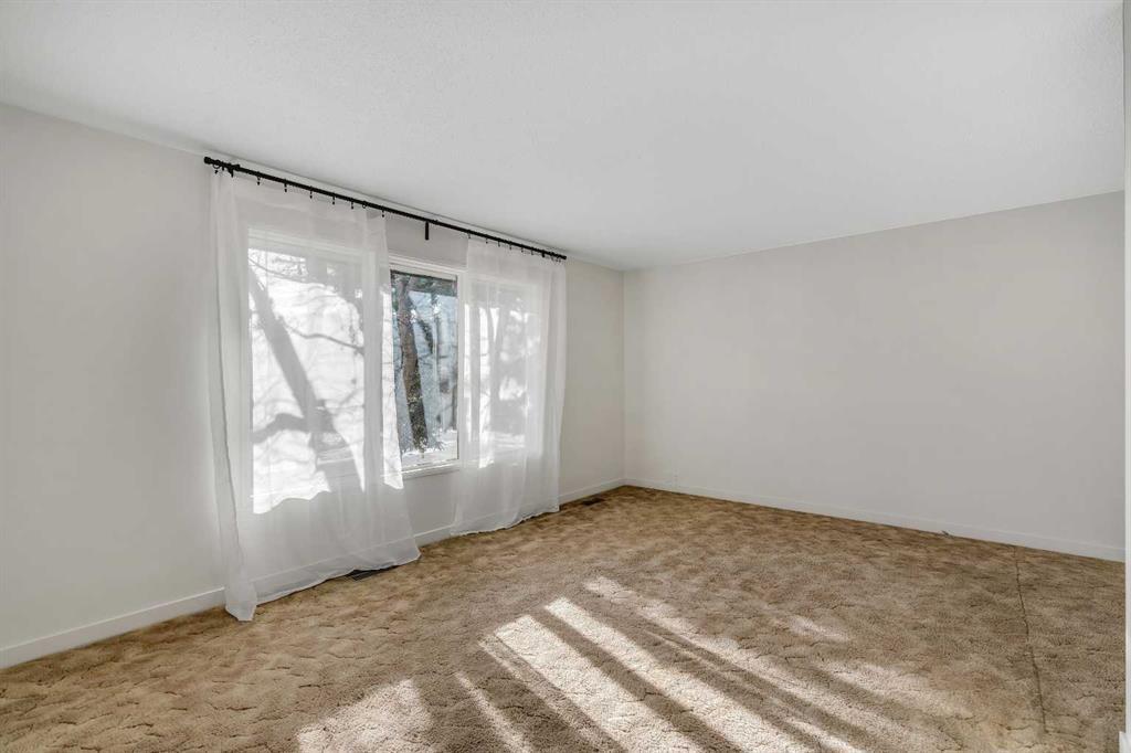 3404 35 Avenue Southeast, Calgary – Residential Semi Detached Listing Photo 10