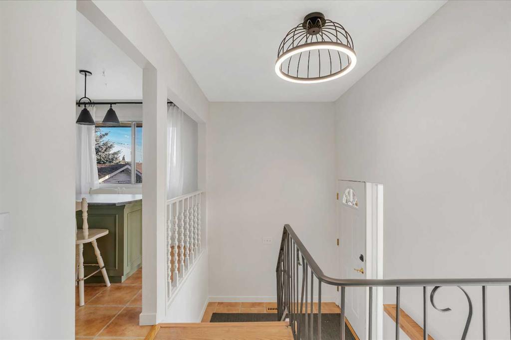 3404 35 Avenue Southeast, Calgary – Residential Semi Detached Listing Photo 16