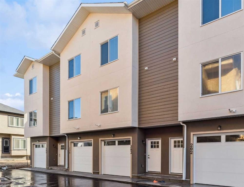 204, 95 Saddlecrest Circle Ne, Calgary