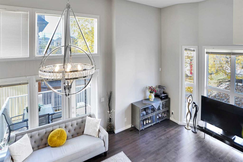 1511 Wentworth Villas Southwest, Calgary – Residential Row/Townhouse Listing Photo 7