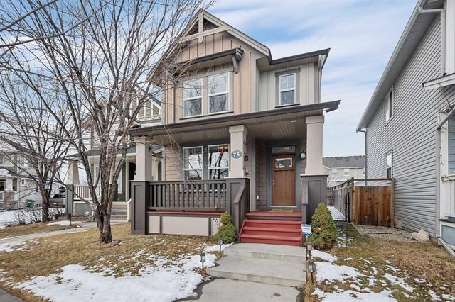 Airdrie Home for Sale: Residential Listing in Williamstown