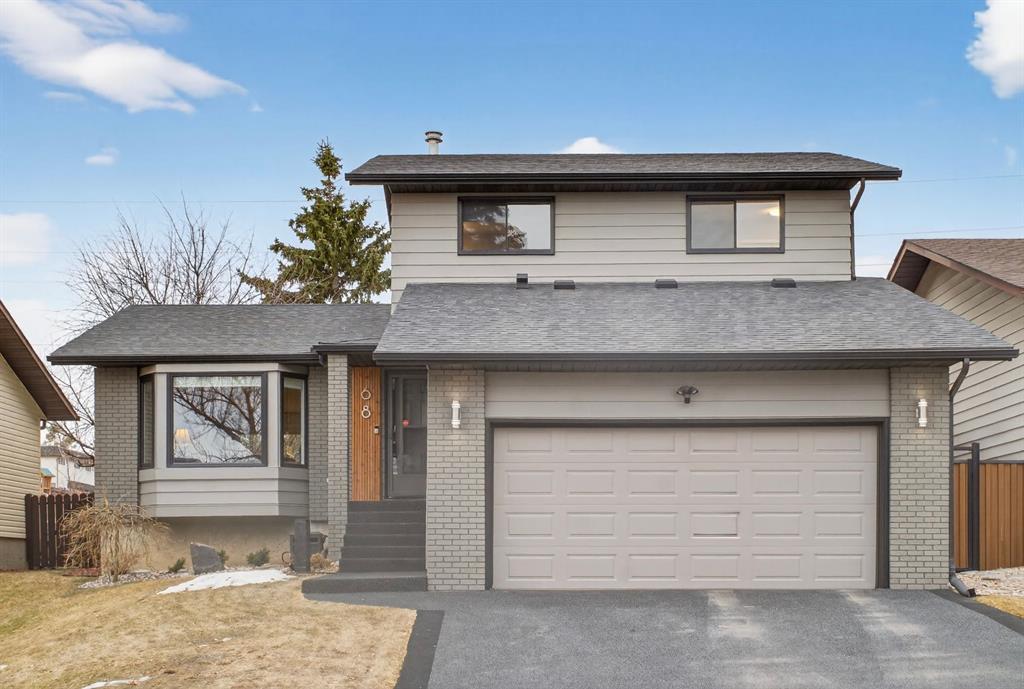 68 Bermondsey Rise Nw, Calgary