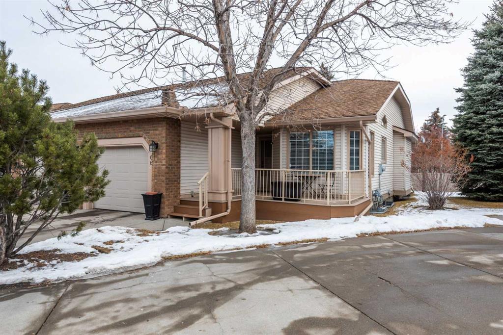 66 Douglas Woods Park Se, Calgary