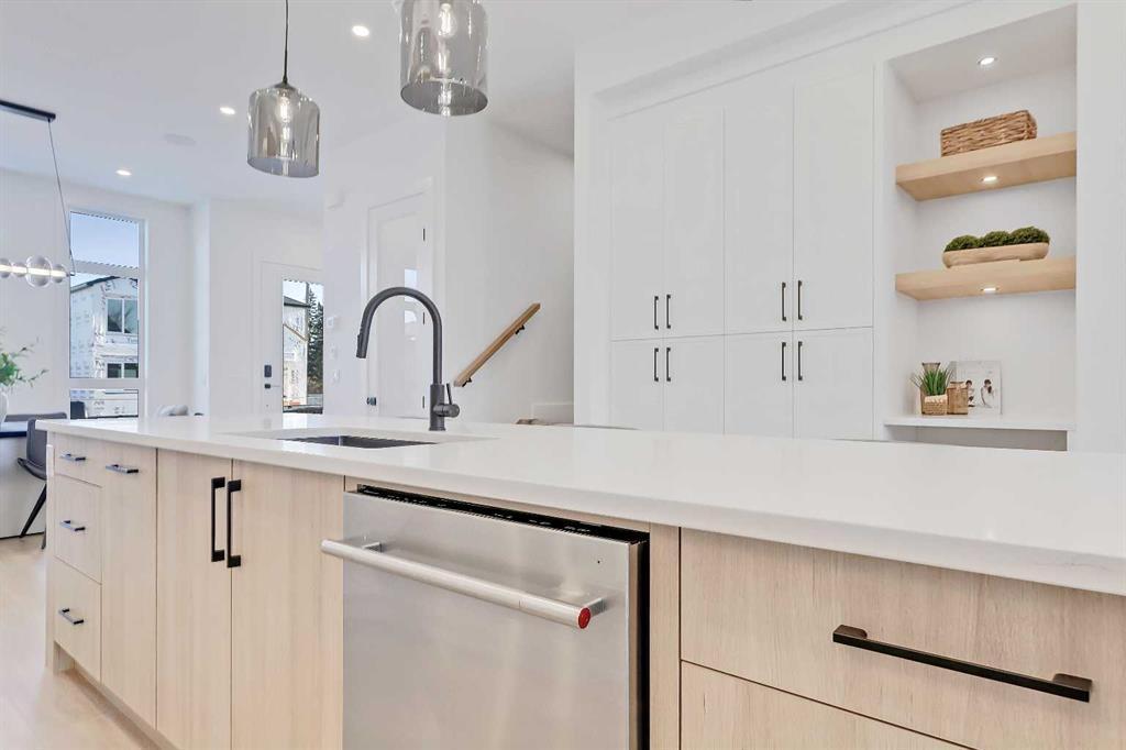 4605 80 Street Northwest, Calgary – Residential Semi Detached Listing Photo 12