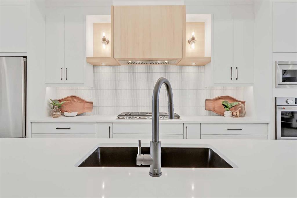 4605 80 Street Northwest, Calgary – Residential Semi Detached Listing Photo 13