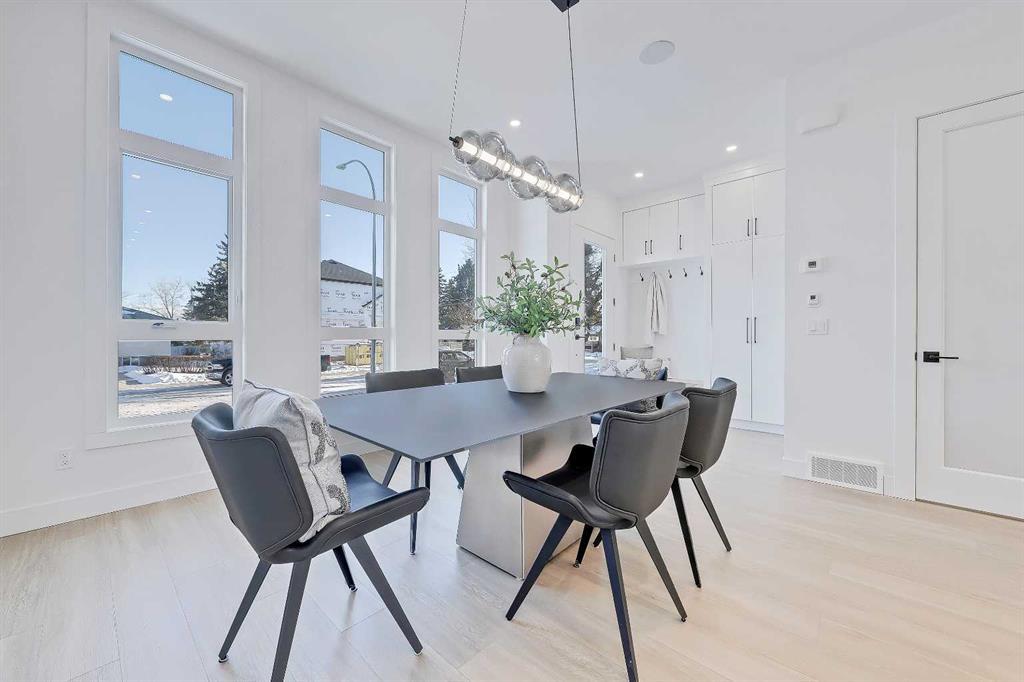 4605 80 Street Northwest, Calgary – Residential Semi Detached Listing Photo 4