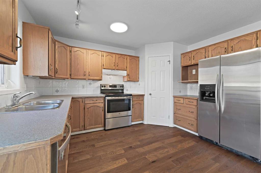 182 Coventry Close Northeast, Calgary – Residential Detached Listing Photo 15