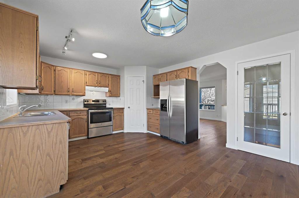 182 Coventry Close Northeast, Calgary – Residential Detached Listing Photo 16