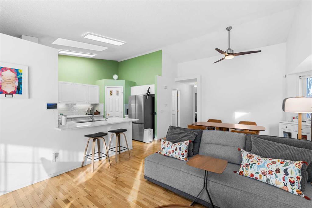 343 Harvest Lake Green Northeast, Calgary – Residential Semi Detached Listing Photo 5