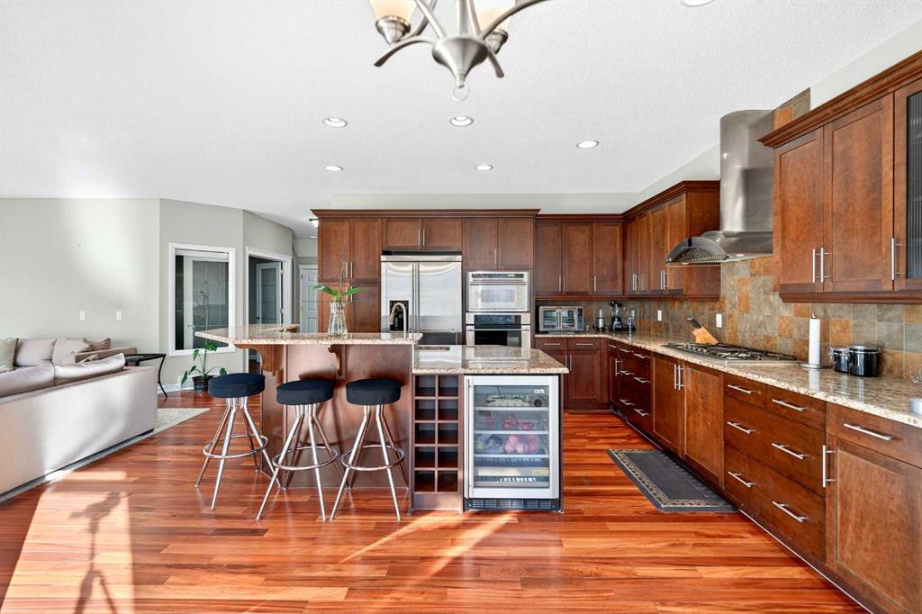 21 Panamount Street Northwest, Calgary – Residential Detached Listing Photo 3