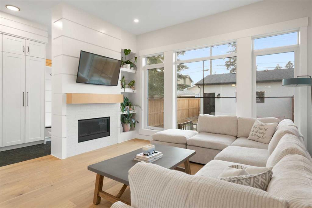 4633 82 Street Northwest, Calgary – Residential Semi Detached Listing Photo 10