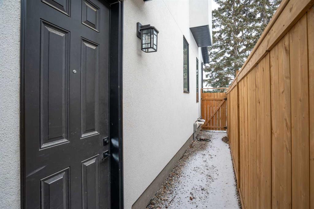 4633 82 Street Northwest, Calgary – Residential Semi Detached Listing Photo 39