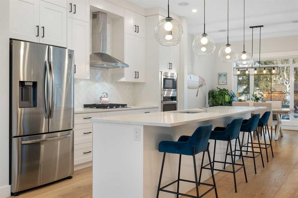 4633 82 Street Northwest, Calgary – Residential Semi Detached Listing Photo 6