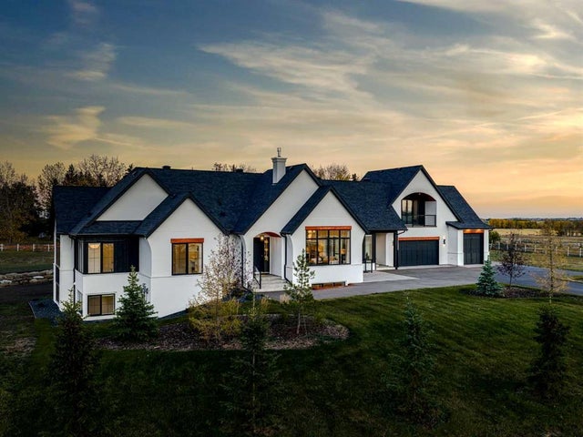 210028 Spruce Ridge Lane W, Rural Foothills County