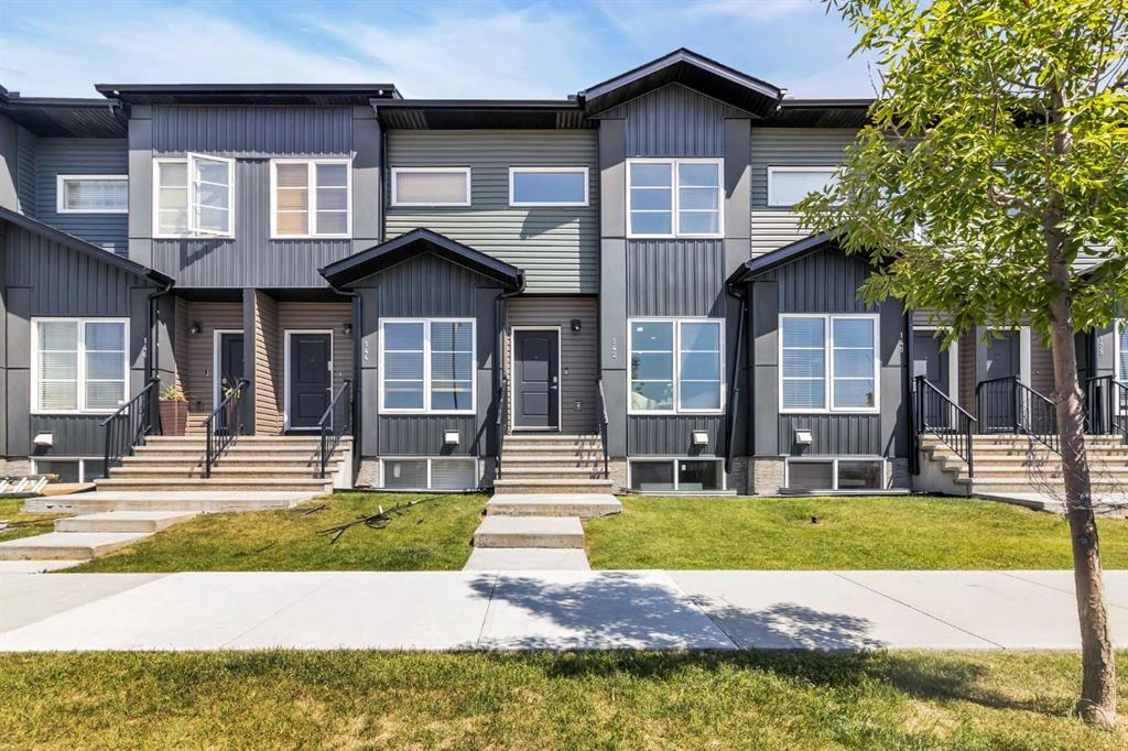 142 Red Embers Gate NE, Calgary