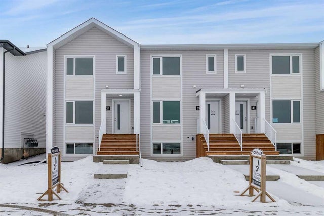 41 Louis Drive Drive, Rural Red Deer County