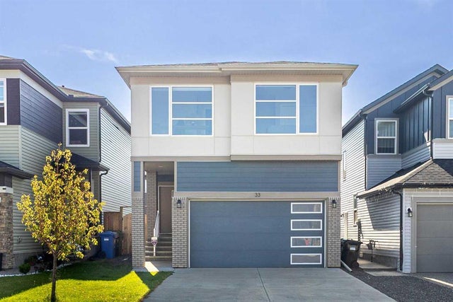 33 Walcrest Way Se, Calgary