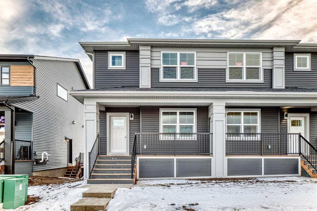 241 Bridgeport Gate, Chestermere