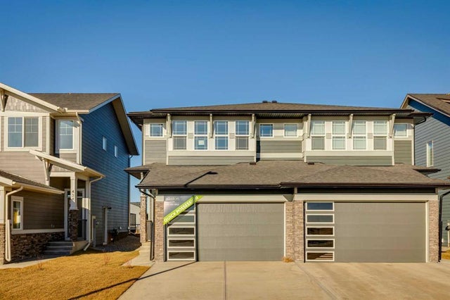 438 South Shore Drive, Chestermere