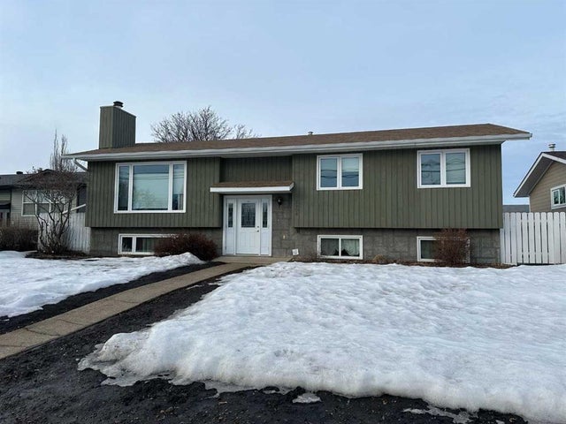 5908 57 Avenue, Ponoka