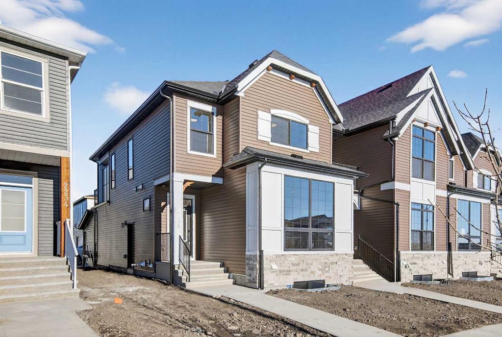 2238 Bayview Drive, Airdrie