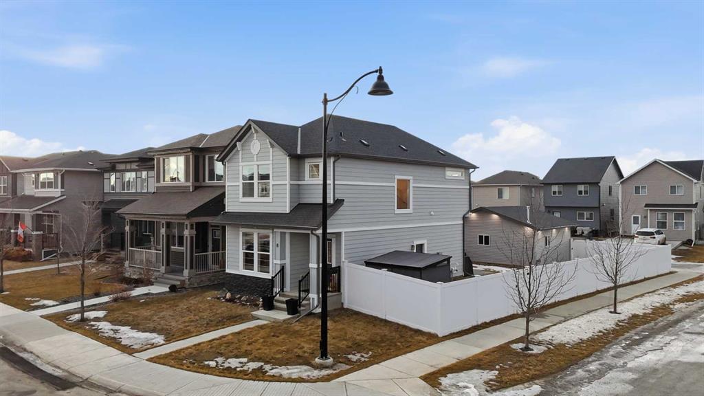 8 Legacy Glen Manor Se, Calgary
