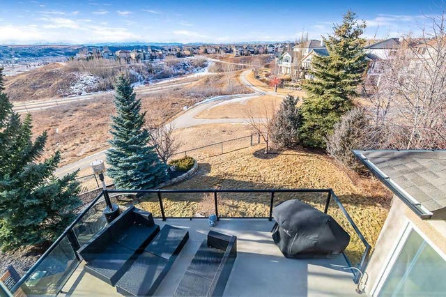 Photo for MLS®# A2285022 - home for sale at 208 Tuscany Ravine View Northwest, Tuscany, Calgary Alberta